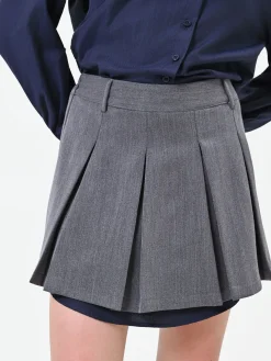 ABITO GRIGIO CON CAMICIA A CONTRASTO