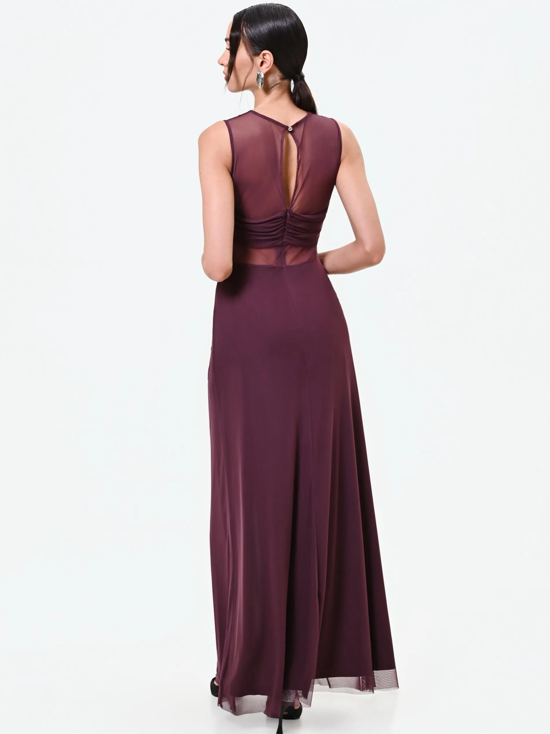 ABITO LUNGO BORDEAUX ROSSO CON CORPINO DRAPPEGGIATO E TULLE