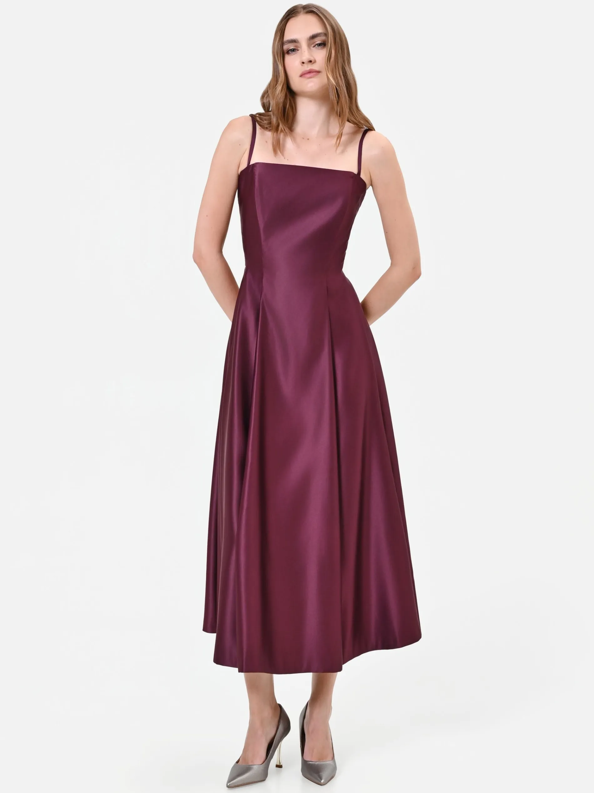 ABITO MIDI BORDEAUX IN RASO CON GONNA AMPIA