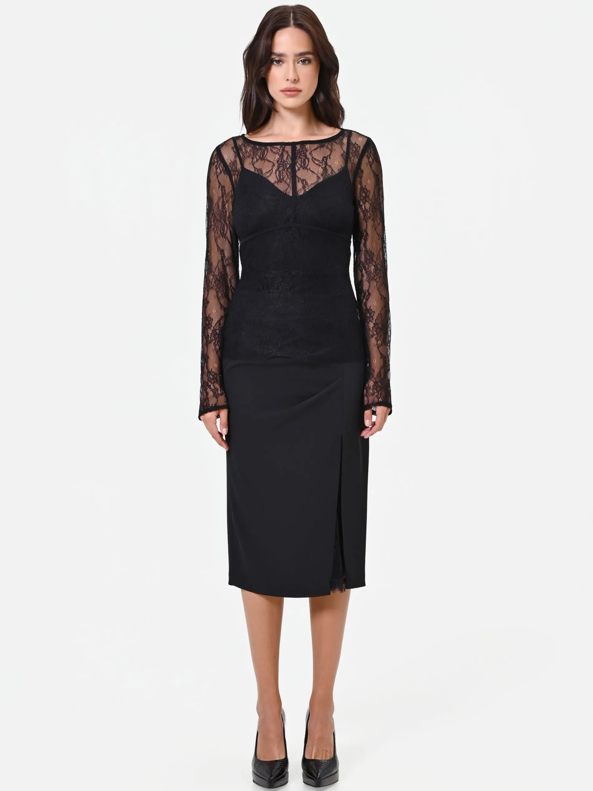 BLUSA NERA IN PIZZO CON FODERA A CUORE