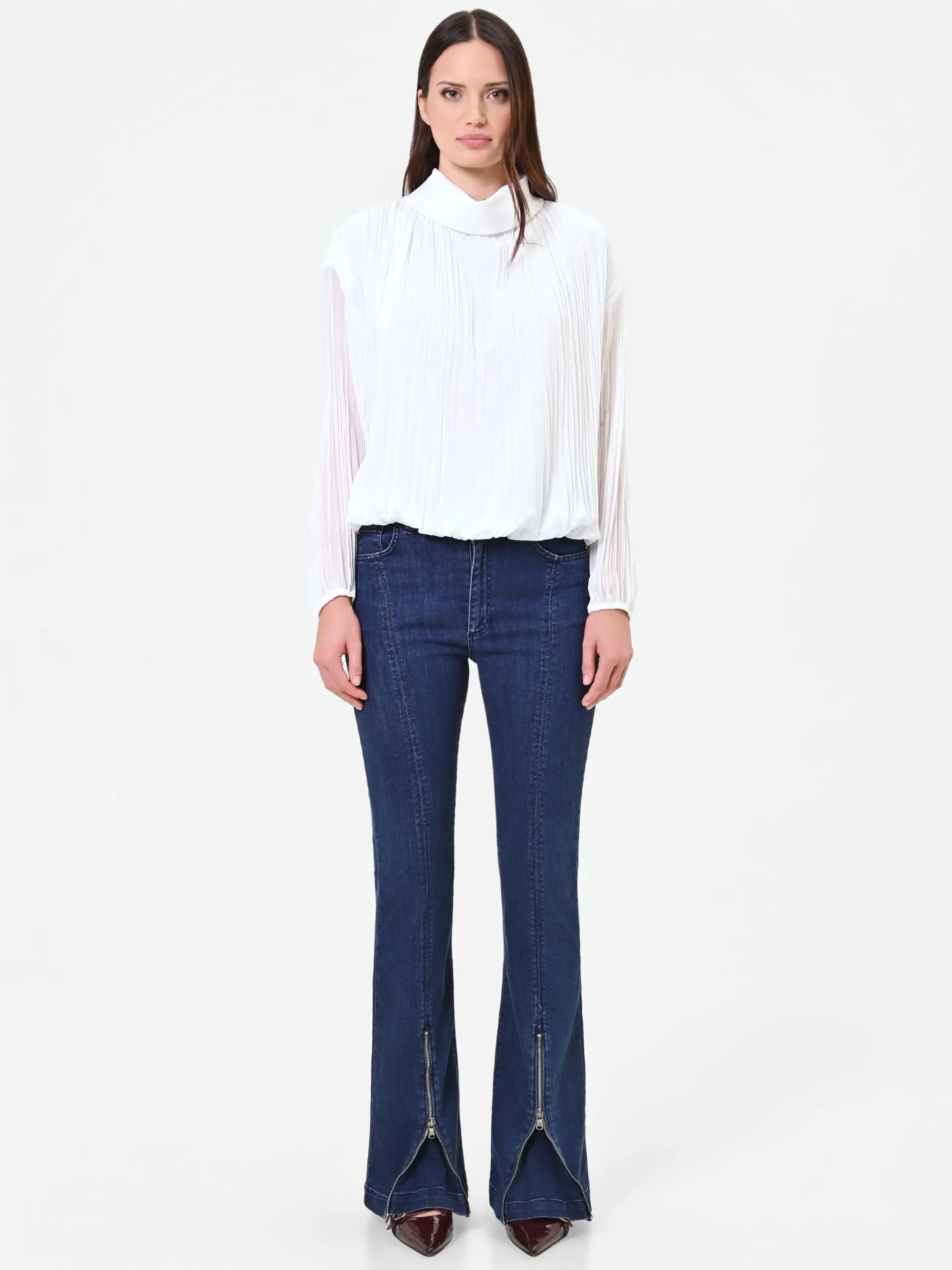 BLUSA PANNA A MANICHE LUNGHE CON PLISSETTATURA