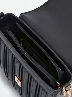 BORSA A TRACOLLA NERA CON LAVORAZIONE PLISSÉ