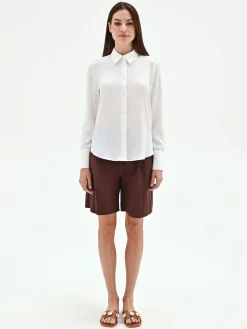 CAMICIA BIANCA CON BOTTONI RICOPERTI