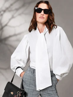 CAMICIA BIANCA CON FIOCCO LAVALLIÈRE