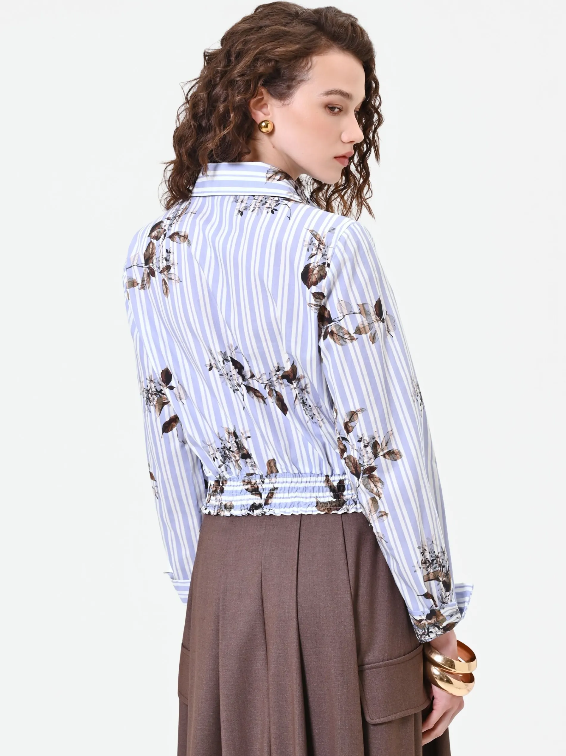 CAMICIA CROPPED A RIGHE E FIORI