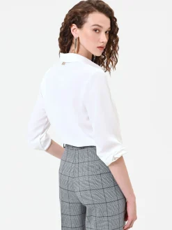 CAMICIA PANNA IN RASO CON ABBOTTONATURA NASCOSTA