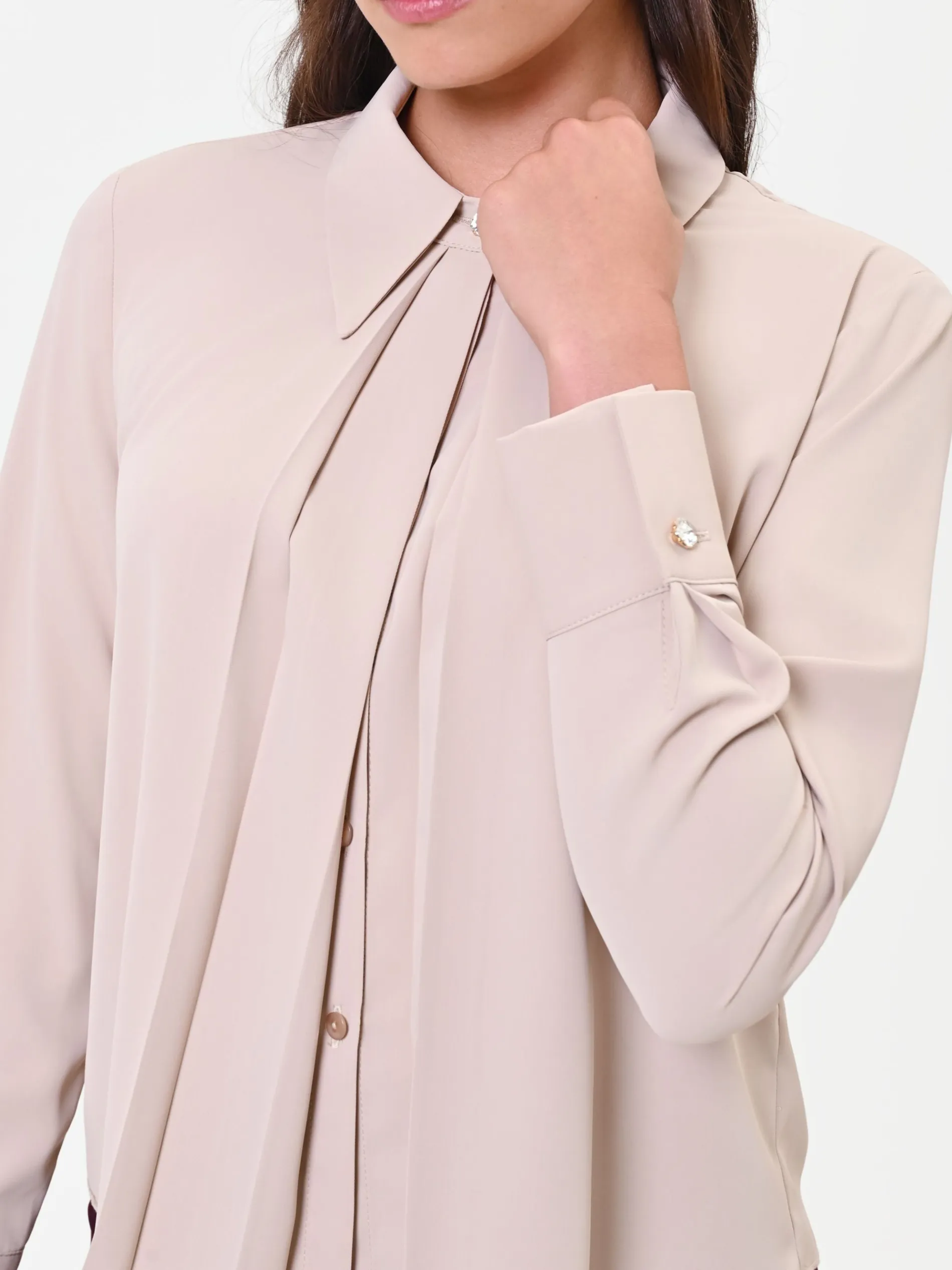 CAMICIA TORTORA BEIGE IN GEORGETTE CON PIEGHE SOVRAPPOSTE