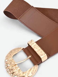 CINTURA ALTA CIOCCOLATO CON FIBBIA EFFETTO MARTELLATO