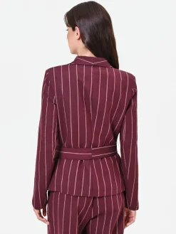 GIACCA BORDEAUX GESSATA CON CINTURA IN VITA