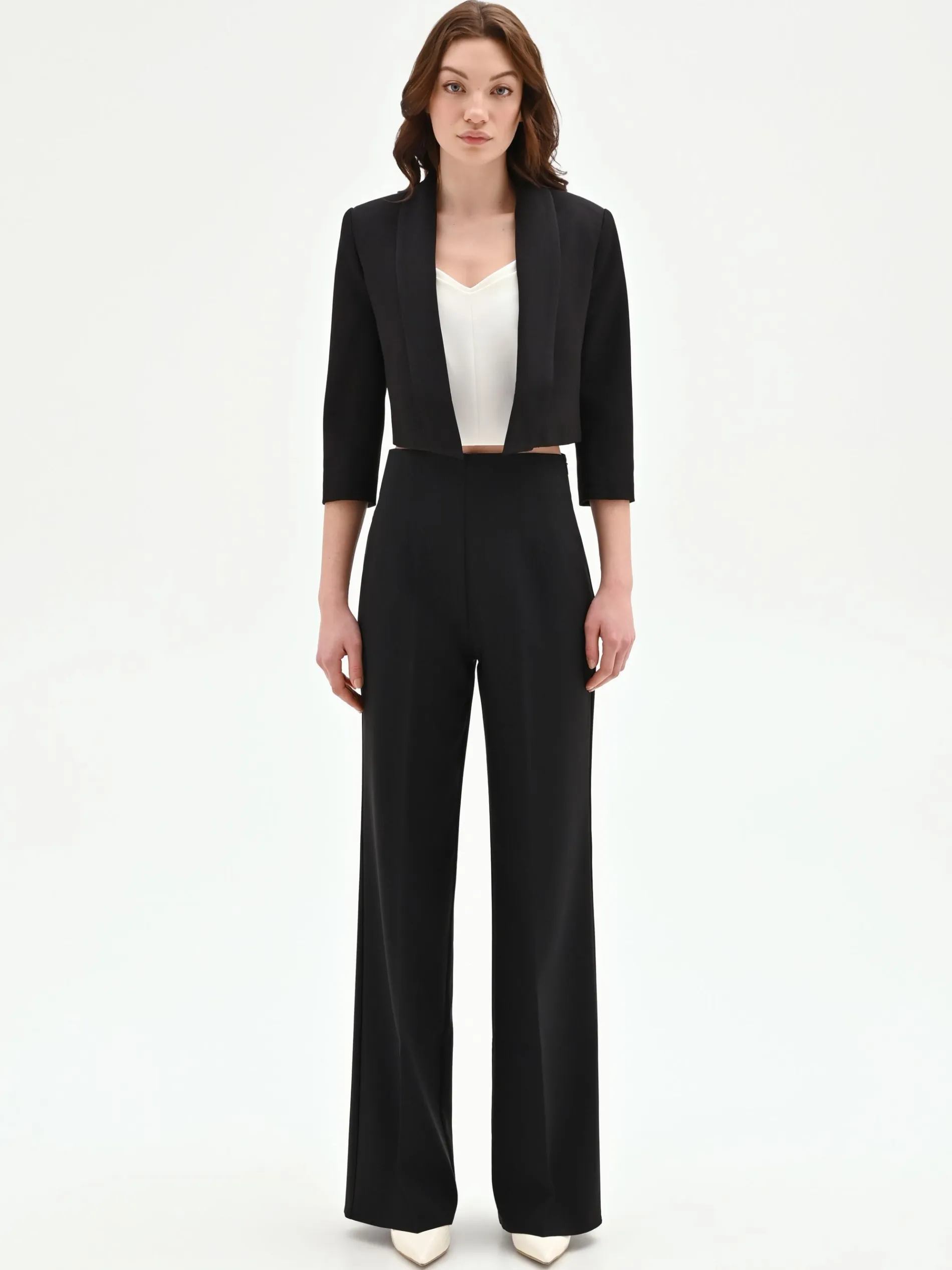 GIACCA CORTA NERA STILE BOLERO
