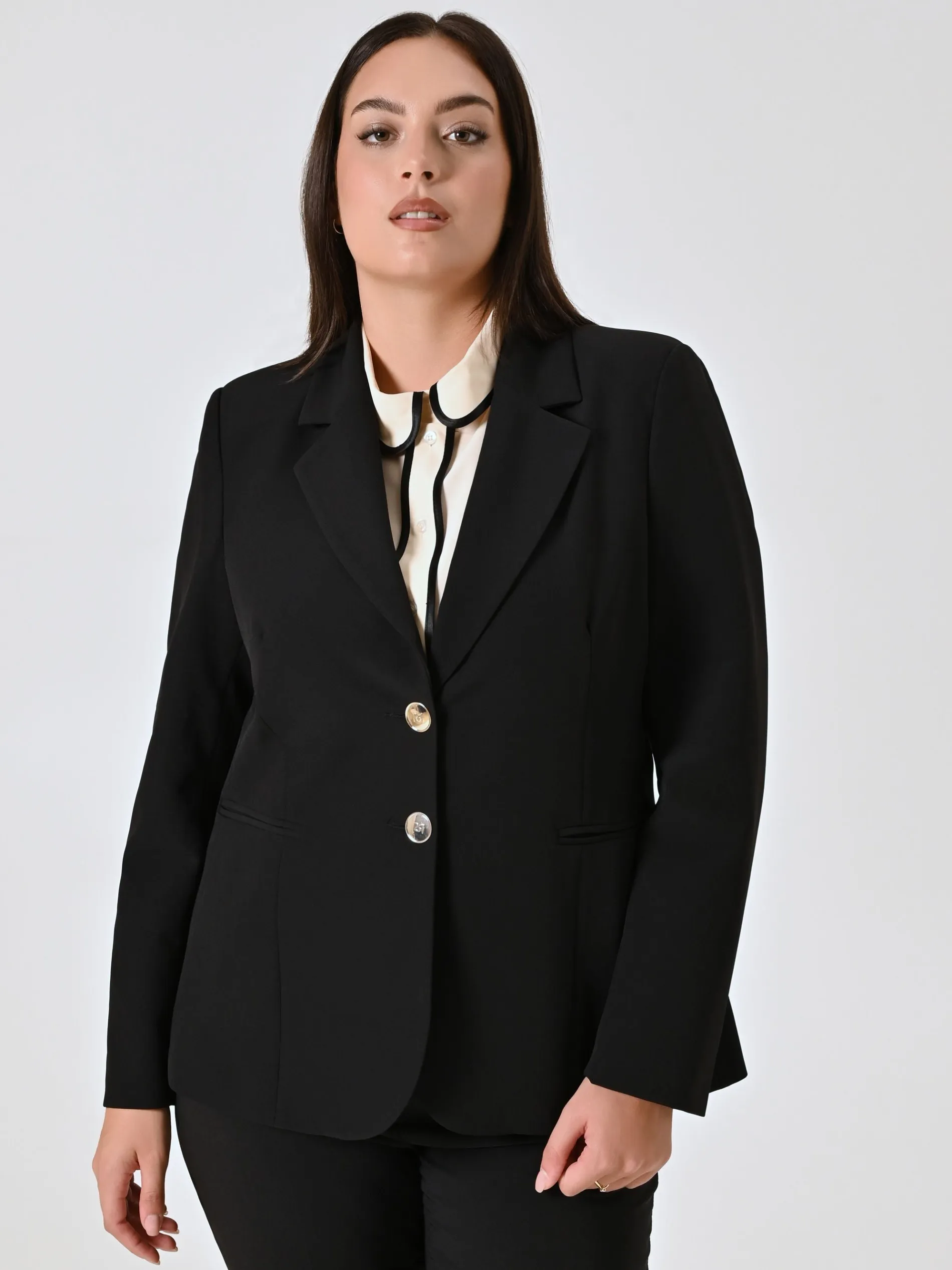 GIACCA CURVY DUE BOTTONI NERA