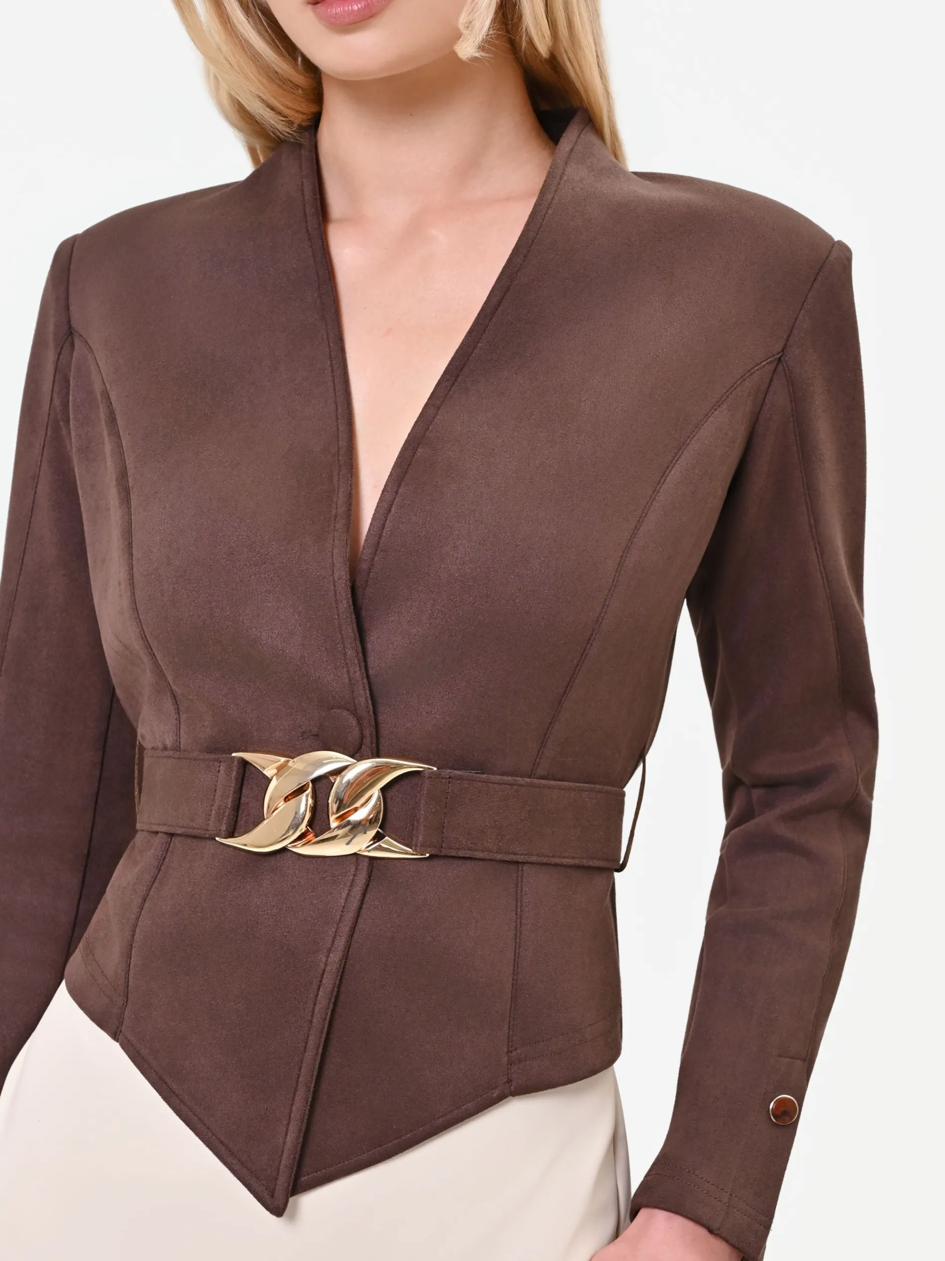 GIACCA MARRONE CON FOULARD EFFETTO CAMOSCIO