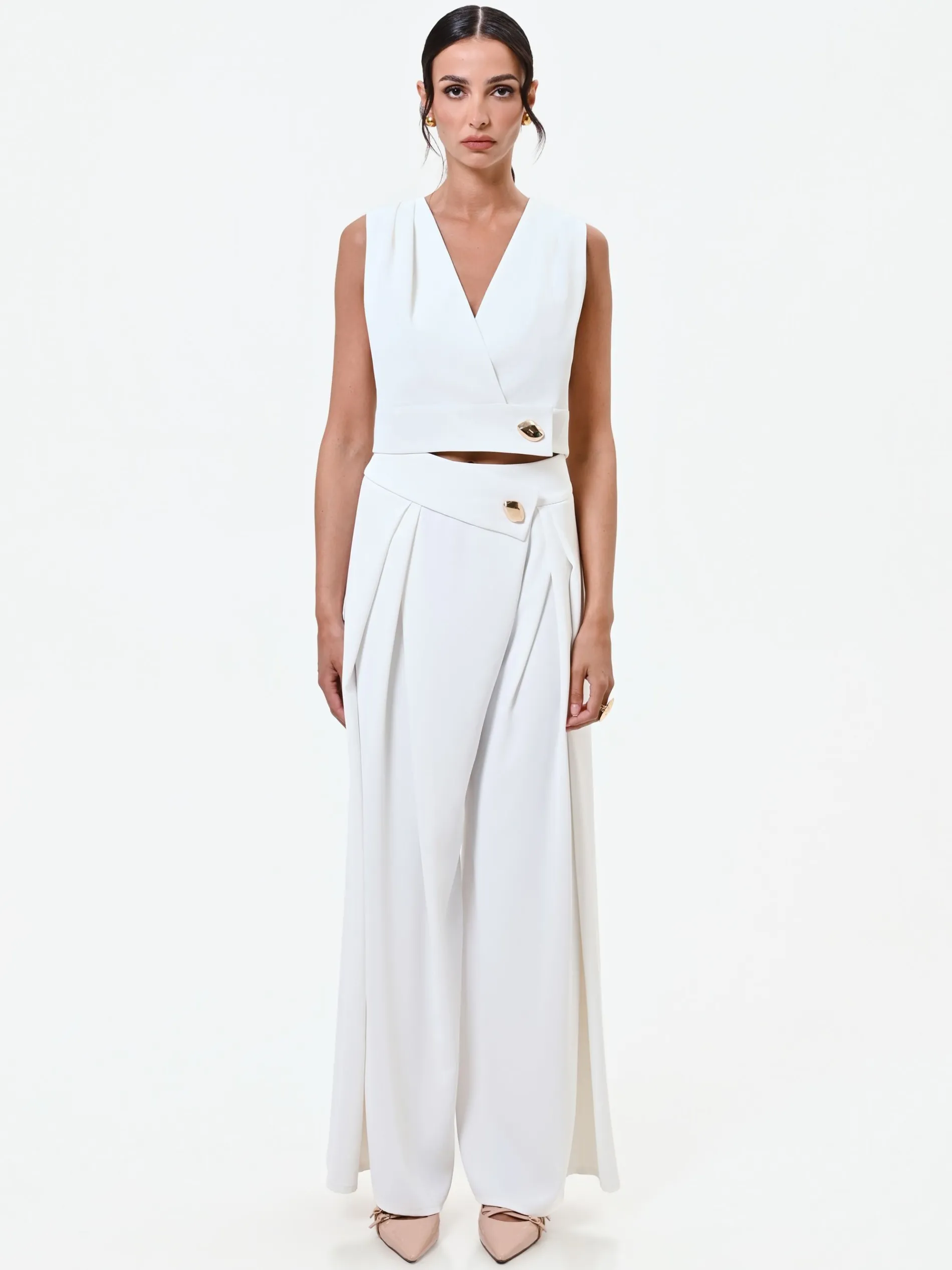 GILET BIANCO CROPPED CON BOTTONE DESIGN