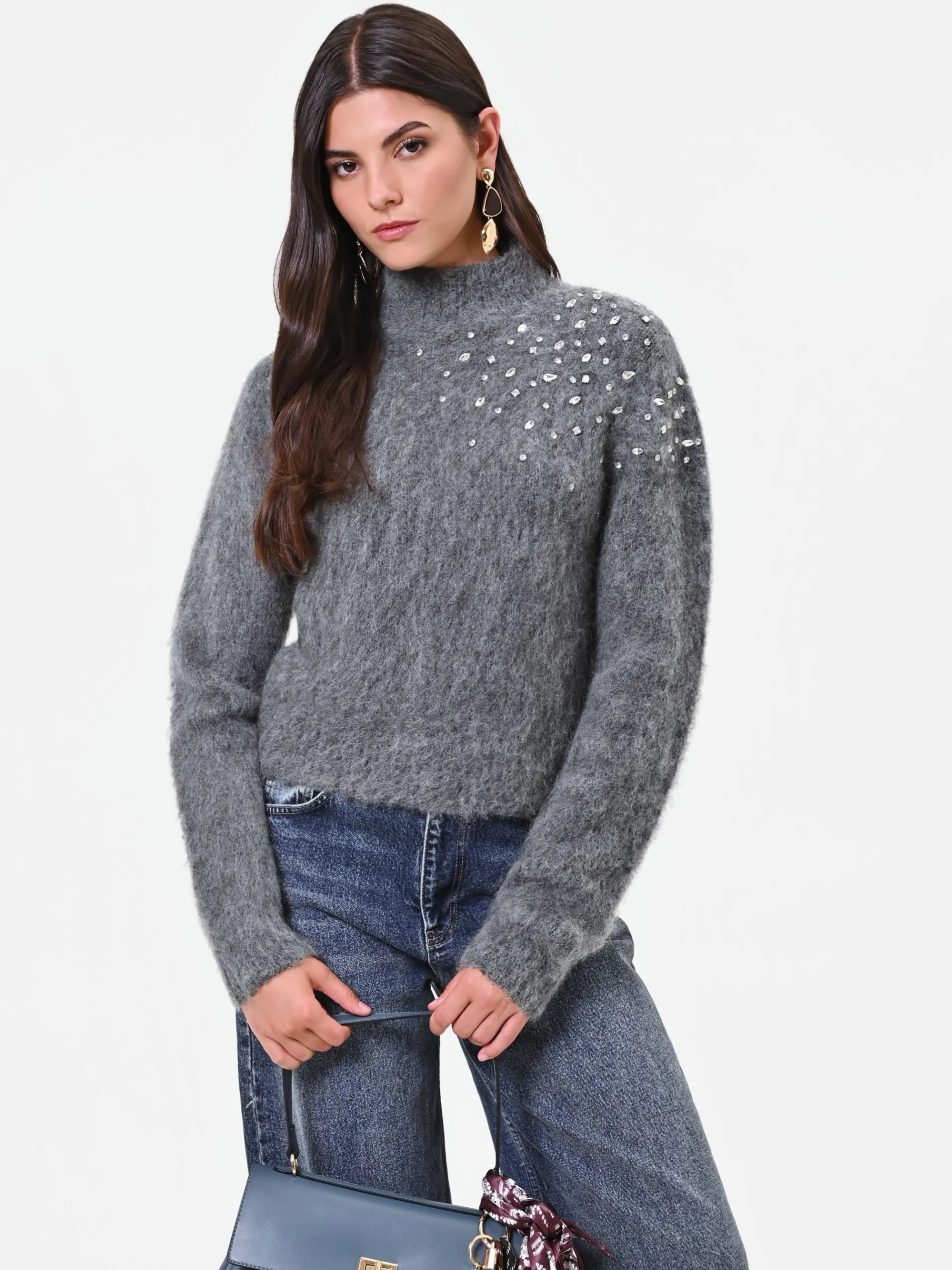 MAGLIA GRIGIA IN MOHAIR CON APPLICAZIONE GIOIELLO