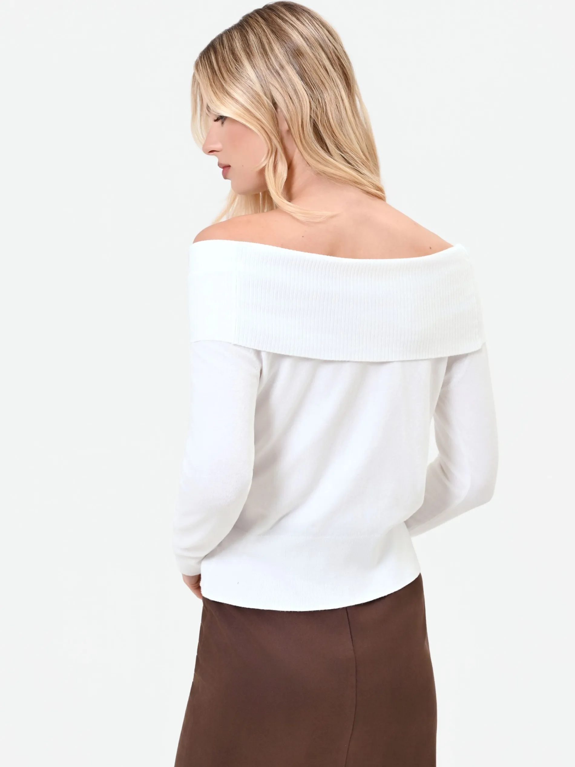 MAGLIA PANNA BIANCO CON SCOLLO OMERALE