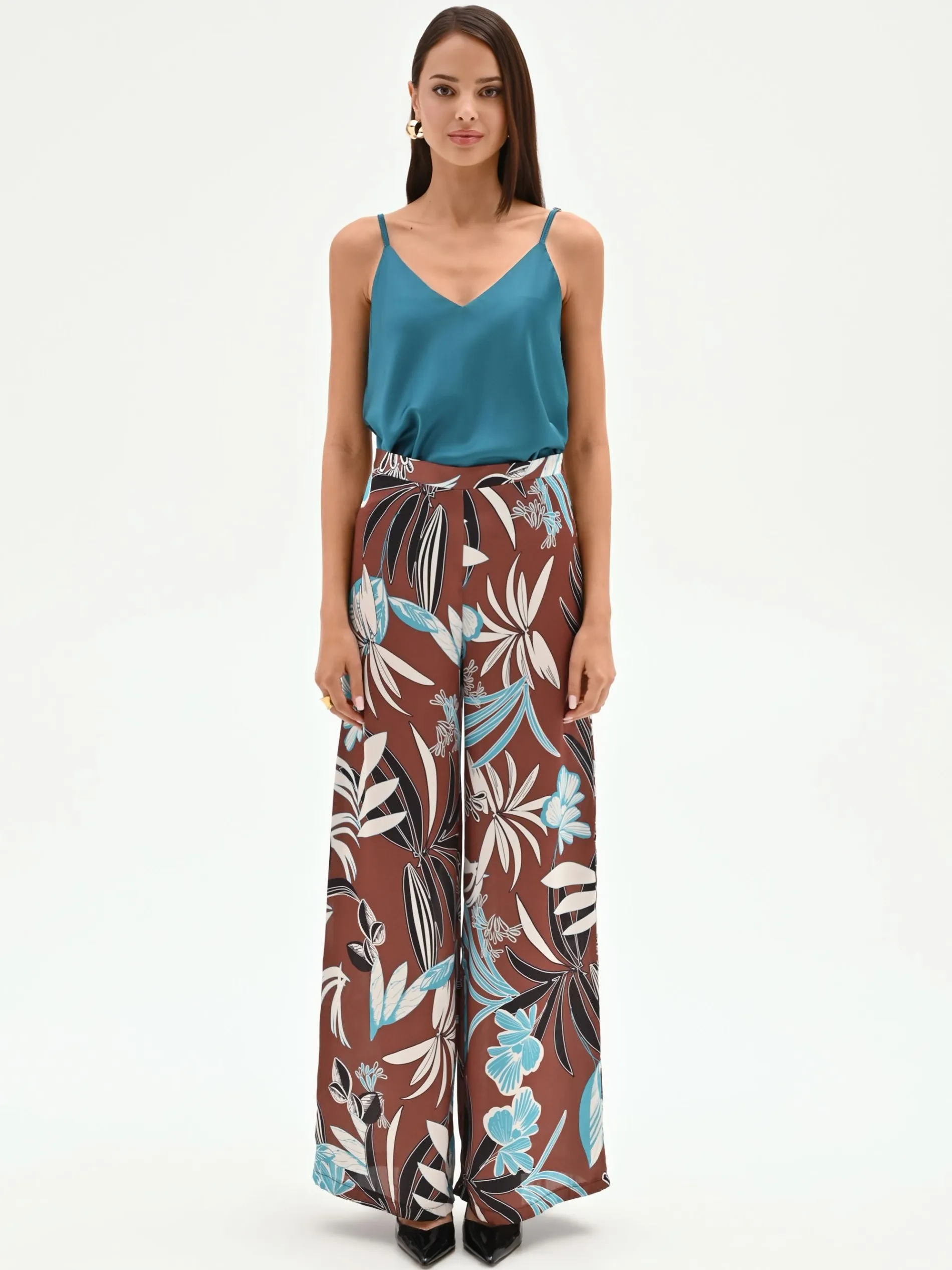 PANTALONE A PALAZZO CIOCCOLATO CON STAMPA BOTANICA