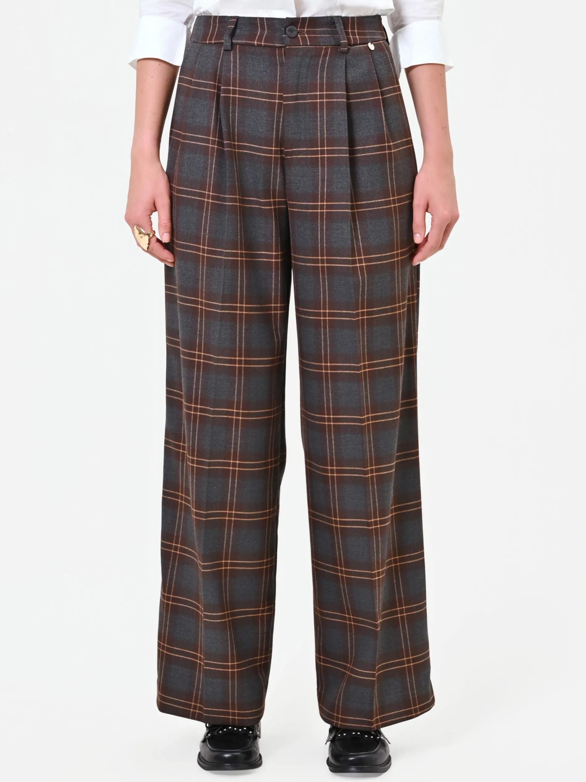 PANTALONE A PALAZZO MARRONE CON MOTIVO CHECK
