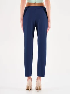 PANTALONE BLU A SIGARETTA CON CINTURINO A CONTRASTO