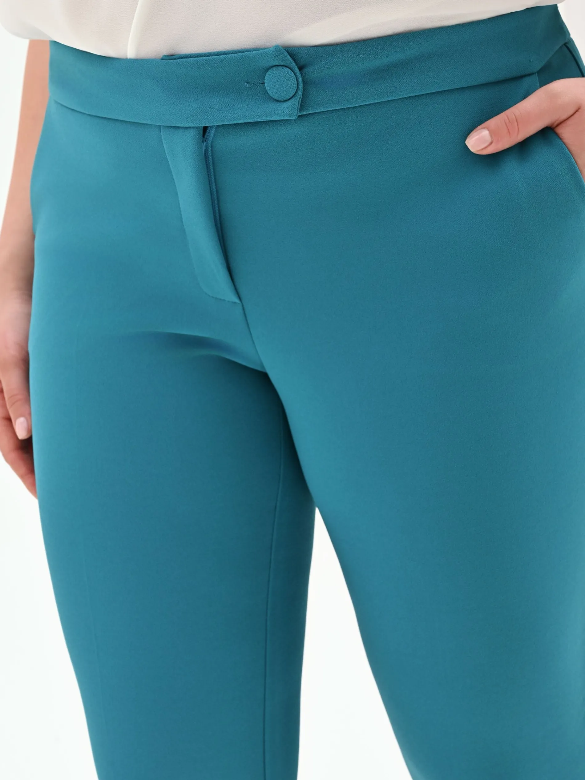 PANTALONE CURVY BLU OTTANIO CON PIEGA IN SCUBA MANO CREPE