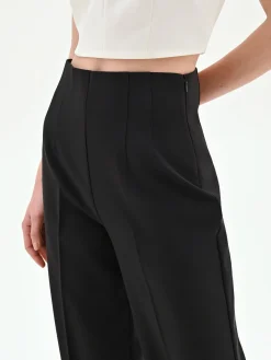 PANTALONE NERO A GAMBA LARGA