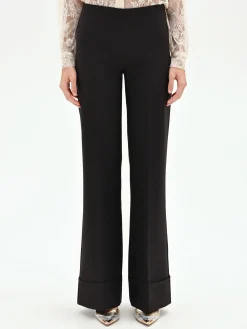 PANTALONE NERO A VITA ALTA CON RISVOLTO