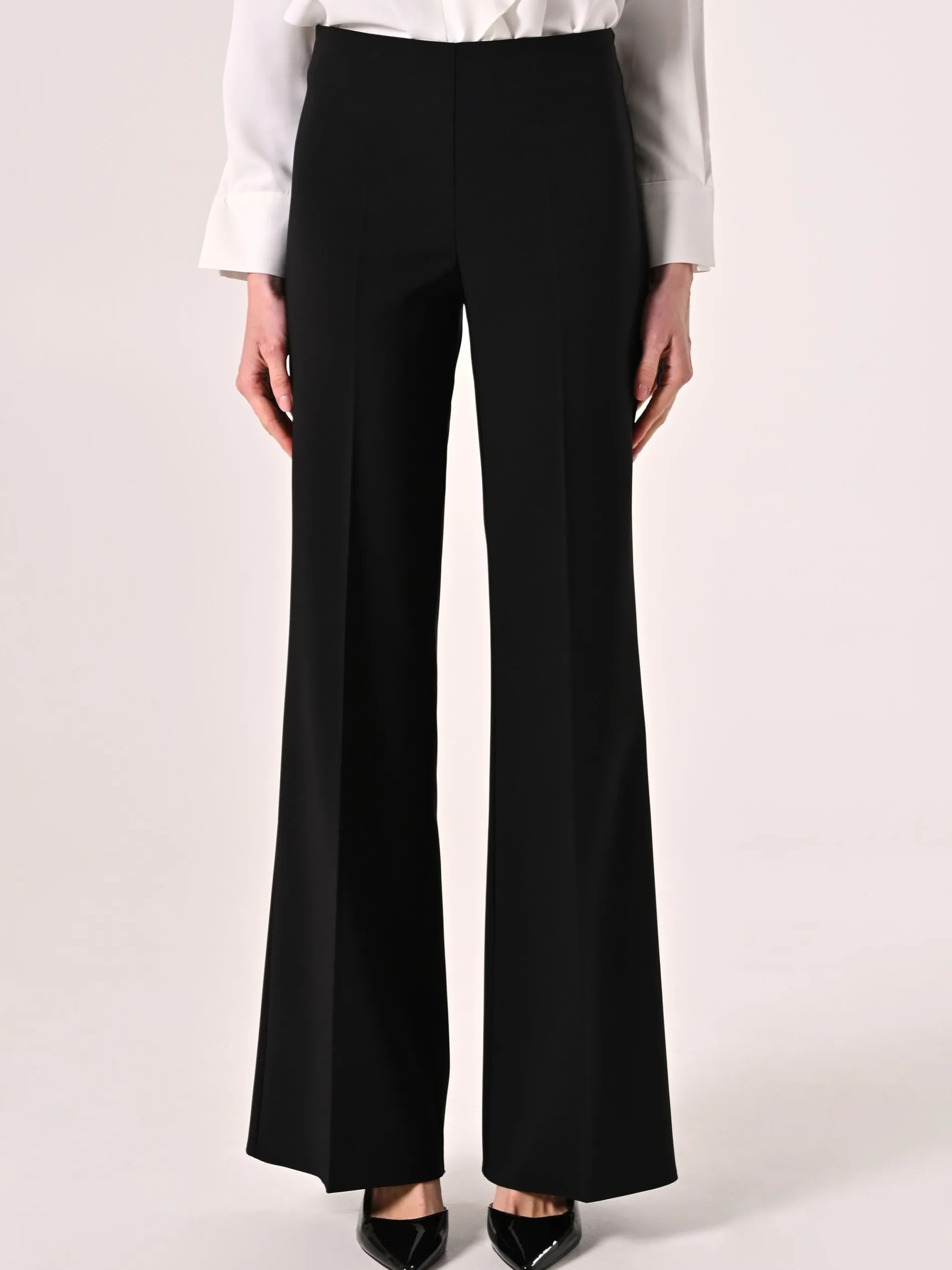 PANTALONI PALAZZO IN TESSUTO TECNICO NERO