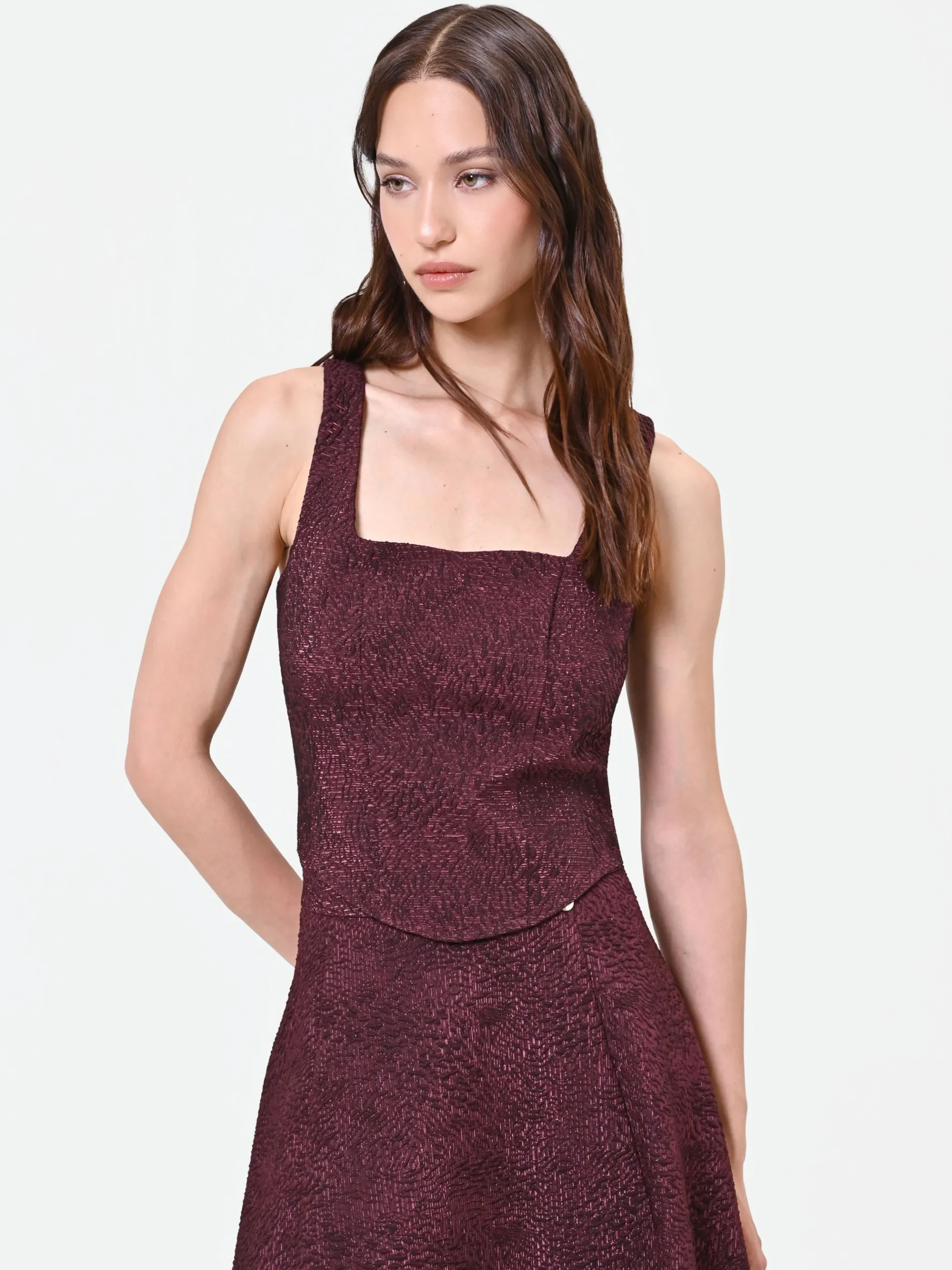 TOP BORDEAUX IN TESSUTO JACQUARD LAMÉ