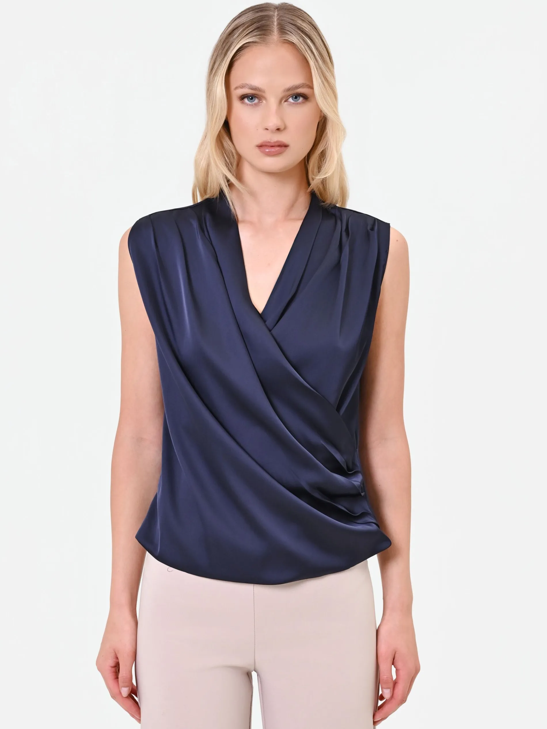 TOP IN RASO BLU NAVY CON SCOLLO INCROCIATO