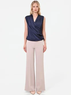 TOP IN RASO BLU NAVY CON SCOLLO INCROCIATO