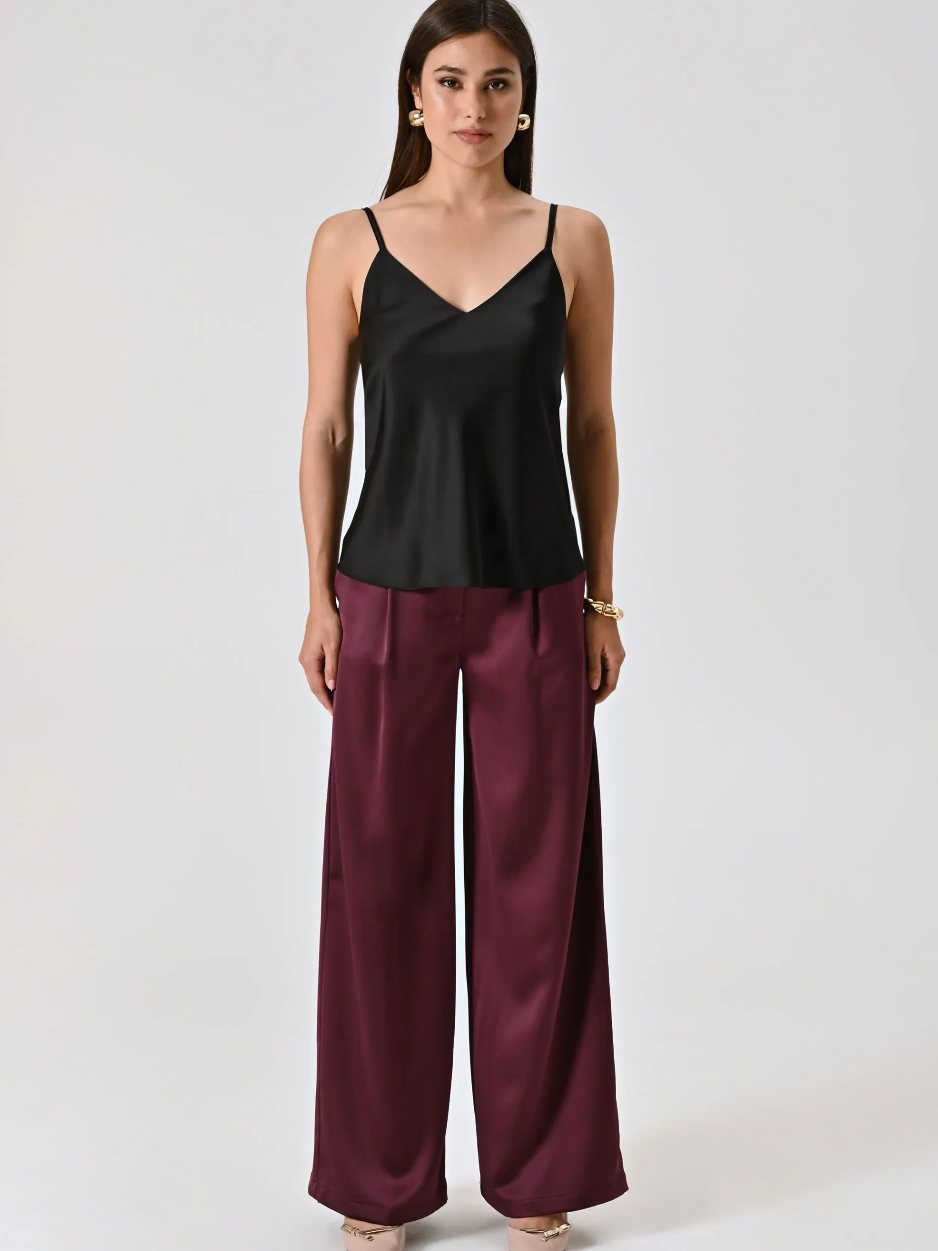 TOP NERO SPALLINE SOTTILI