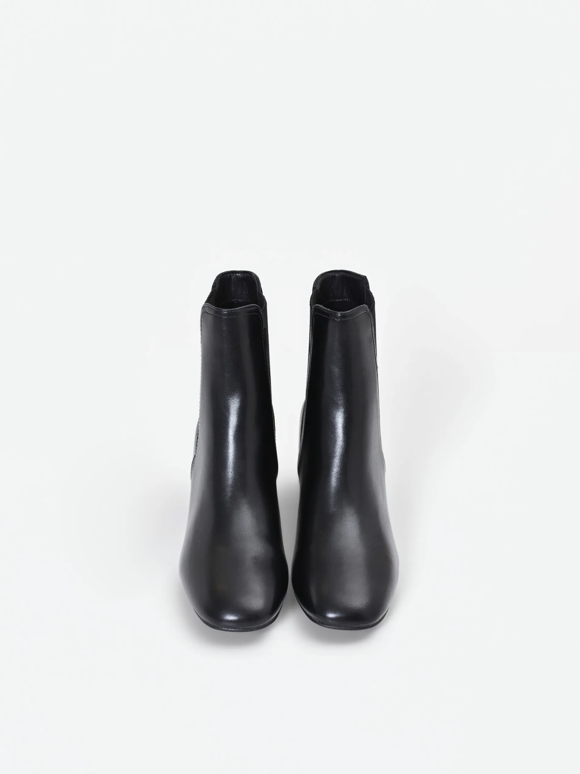 TRONCHETTO NERO CON TACCO SCULTOREO