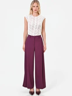 T-SHIRT IN PIZZO PANNA BIANCO CON DETTAGLI PLISSÉ