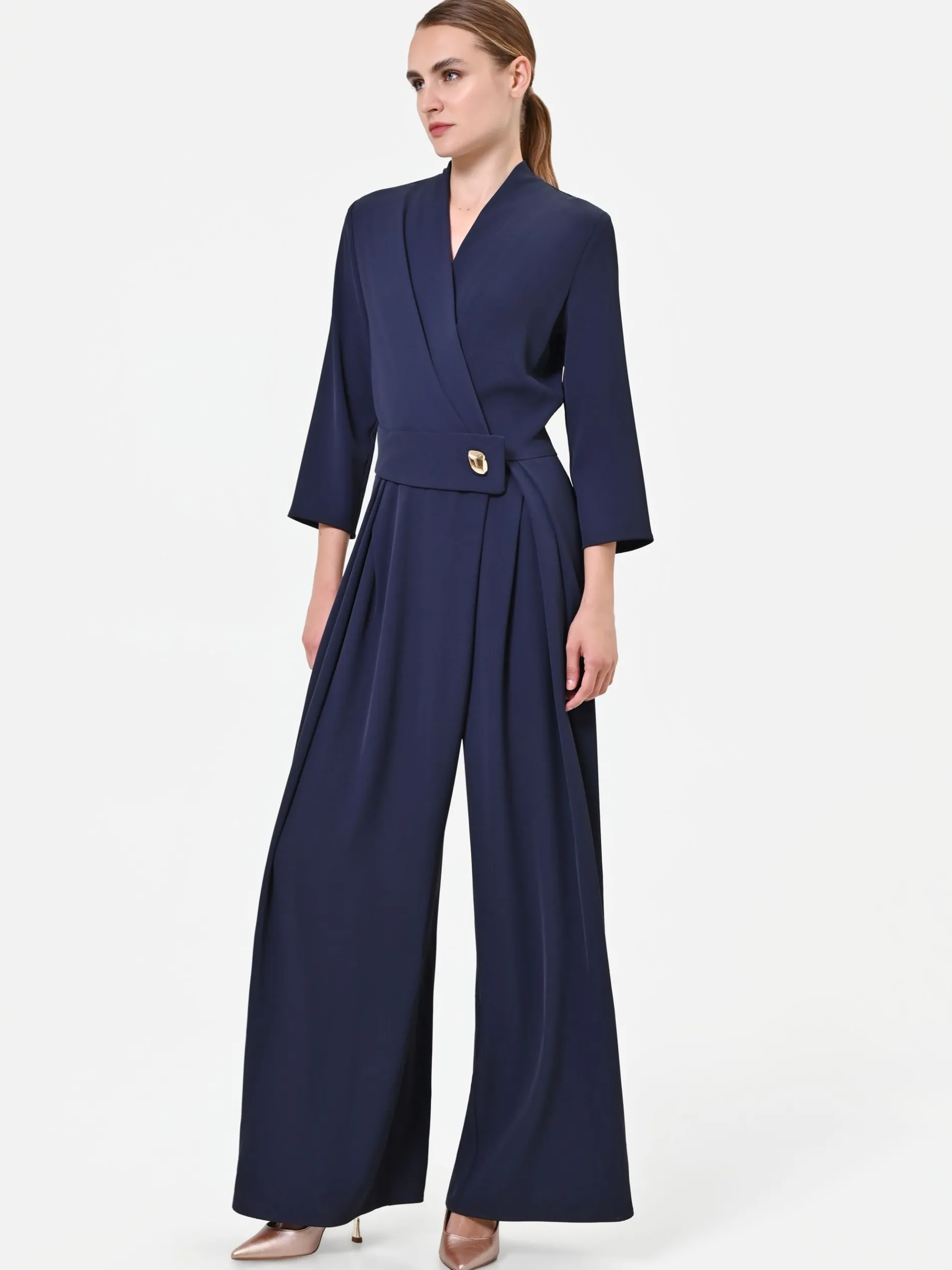 TUTA BLU CON BOTTONE DESIGN