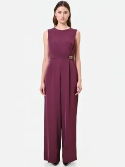 TUTA ELEGANTE BORDEAUX CON DRAPPEGGIO ASIMMETRICO