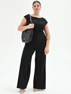 TUTA NERA CURVY CON SCOLLO ASIMMETRICO